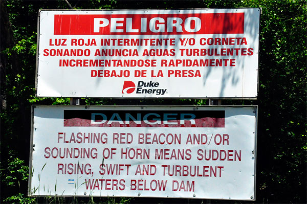 warning sign at Lake Wylie Dam