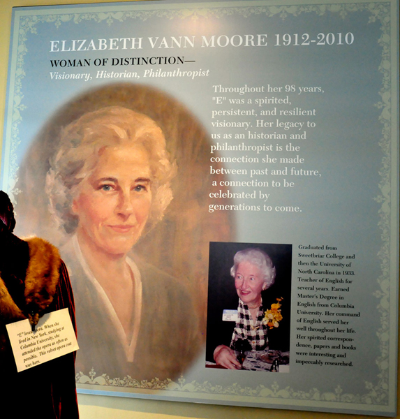 Elizabeth Vann Moore sign