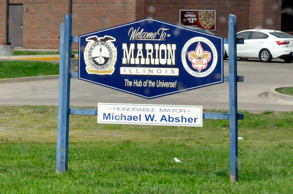 Welcome to Marion Illinois sign