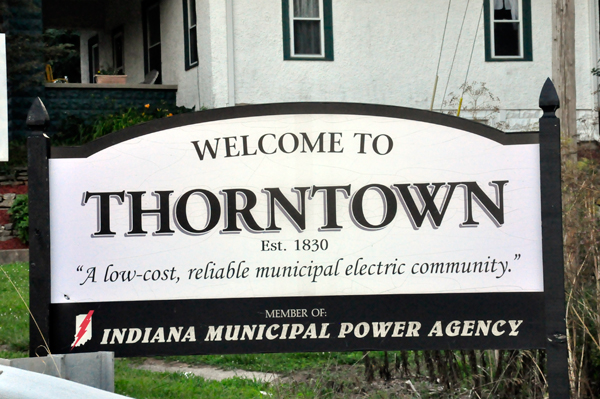 Welcome to Thorntown sign