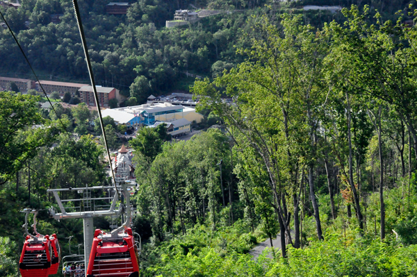 gondola ride down the mountain