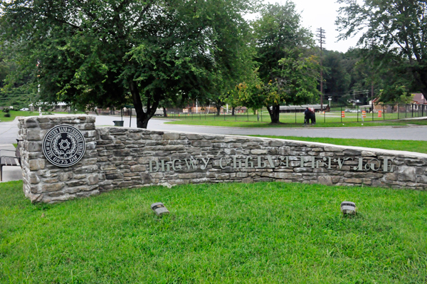 Veterans Memorial Park wall
