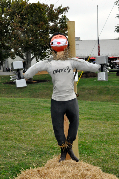 weight lifter Scarecrow