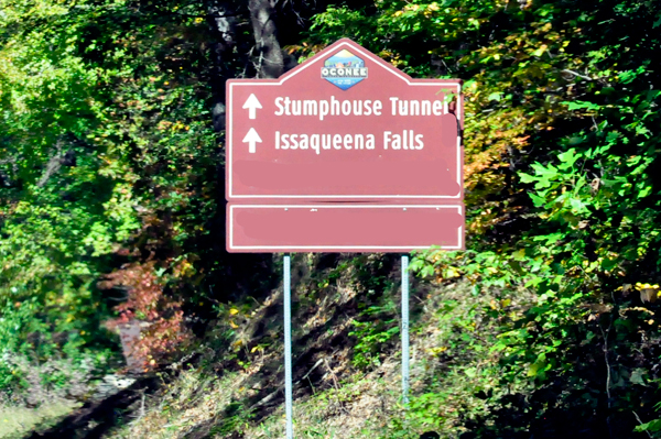 Stumphouse Tunnel and Issaqueena Falls sign