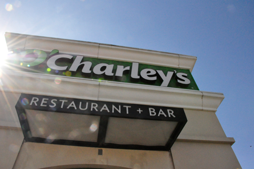 O'Charleys Restaurant sign