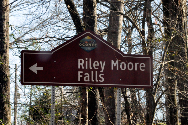 Riley Moore Falls sign