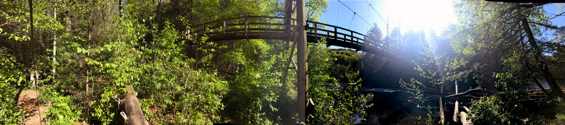 The Toccoa River Swinging Bridge panporama