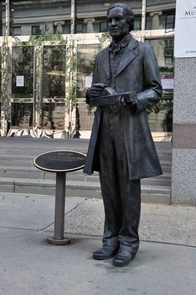 Thomas Day statue