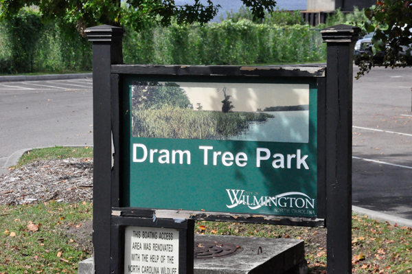 Dram Tree Park Wilmington sign