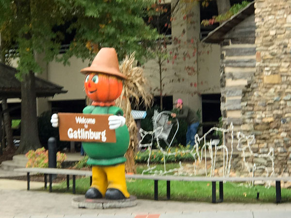Welcome to Gatlinburg Pumpkin head