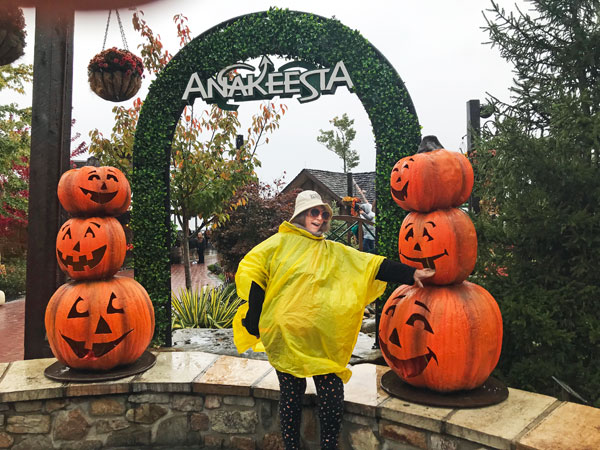 Karen Duquette and pumpkins in Anakeesta