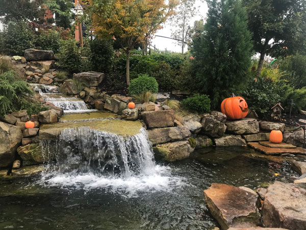 pumpkin fountain
