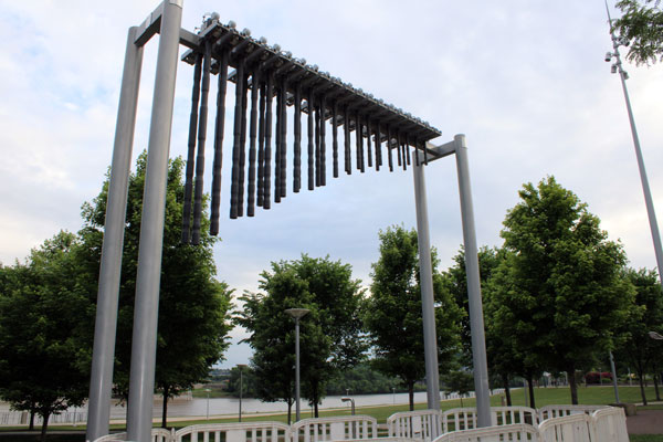 World's Largest Chime Foot Piano