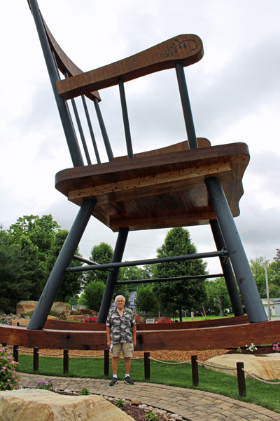 46,000 pound rocking chair