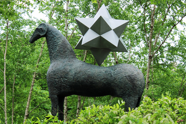 dodecahedron on top of a horse