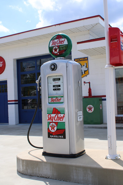 old Texaco gas pump