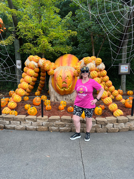 Karen Duquette and Pumpkin decorations in Dollywood