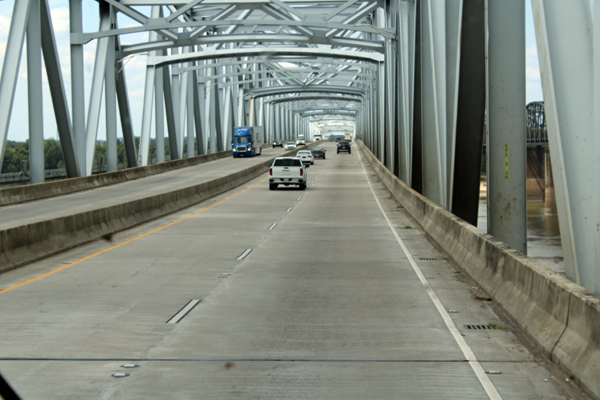 bridge over the Mississippi River