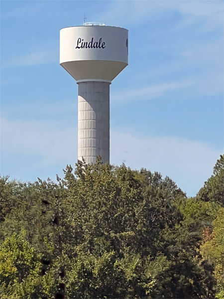 Lindale Water tower