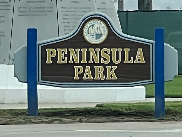 Peninsula Park sign