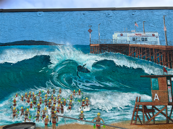 mural of Ruby's and the ocean