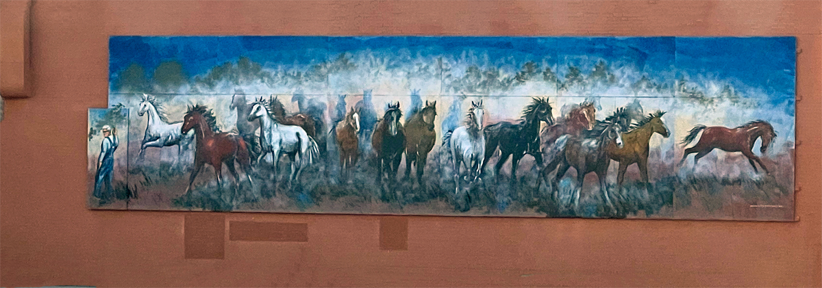 beautiful horse mural in Muskogee