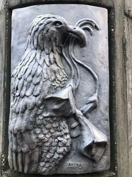 Eagle column