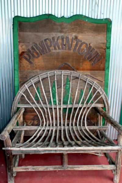 Pumpkintown bench
