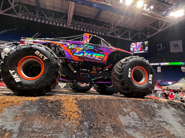 Wild Side monster truck