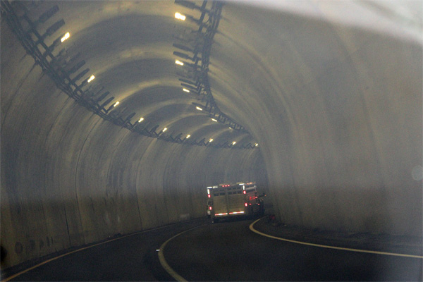 tunnel