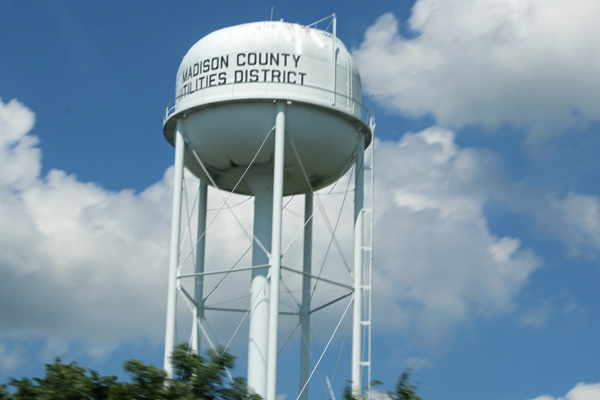 Madison County water tower in Tennessee