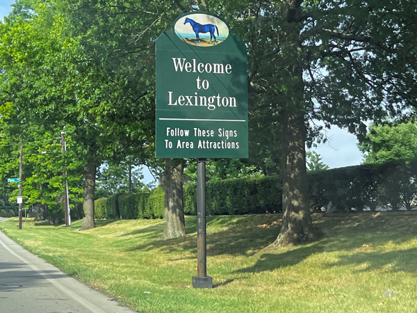 Welcom to Lexington, Kentucky sign