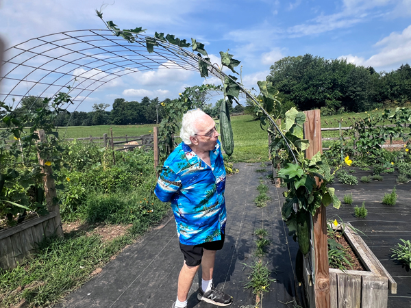 Lee Duquette and the Luffa