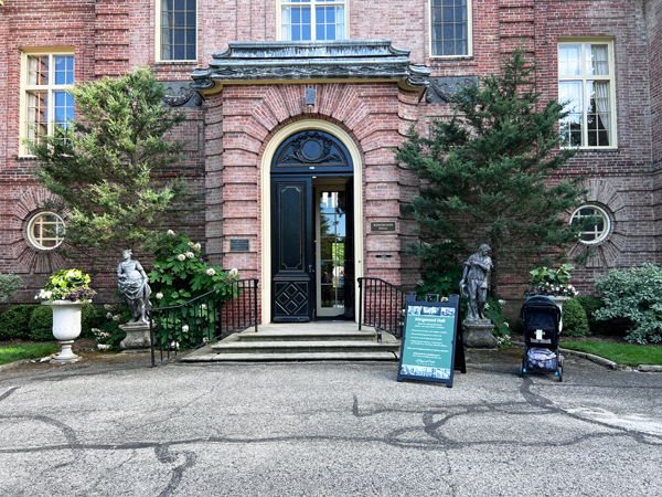 Kingwood Hall entry