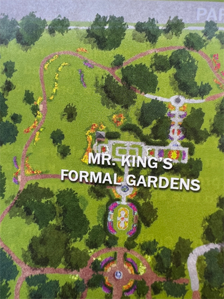 Mrs King's Formal Gardens sign