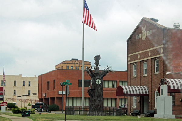 Punxsutawney ree clock and flag