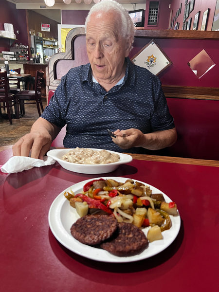 Lee Duquette at Spanky's Cafe