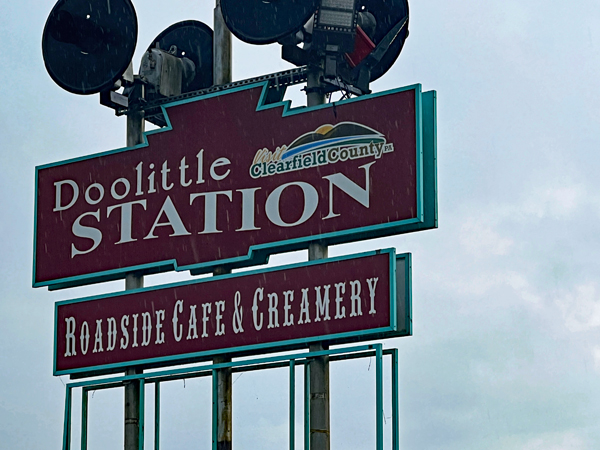 DooLittle Station sign