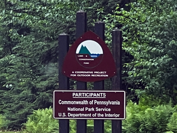 Commonwealth of PA sign