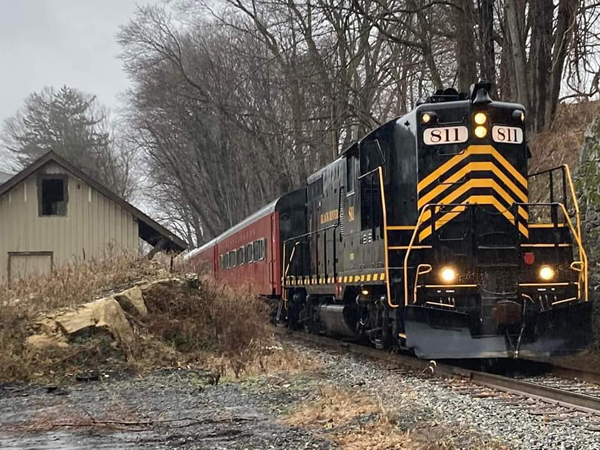 Steam locomotive number 142