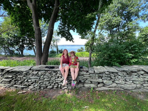 sisters - Ilse Blahak and Karen Duquette