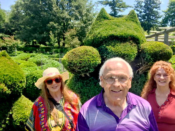 Karen and Lee Duquette with Ilse Blahak