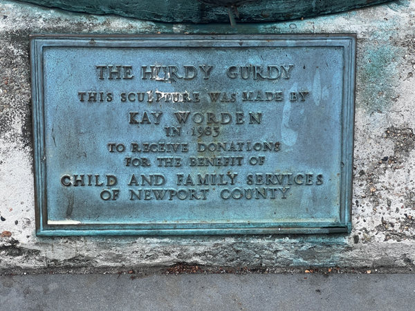 The Hurdy Gurdy plaque