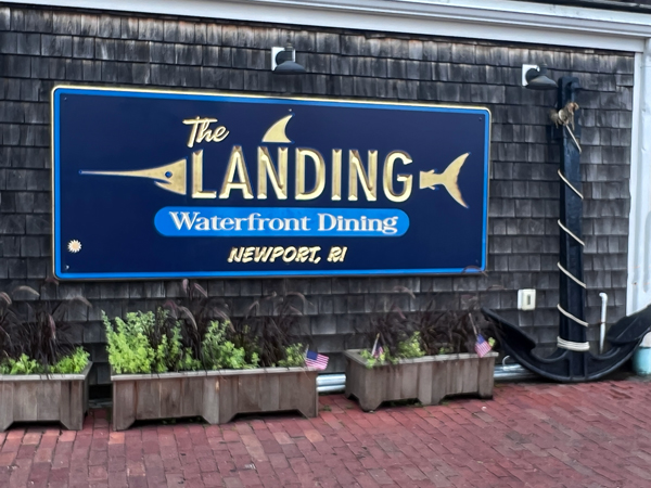 the Landing - wterfront dinging sin in Newport RI