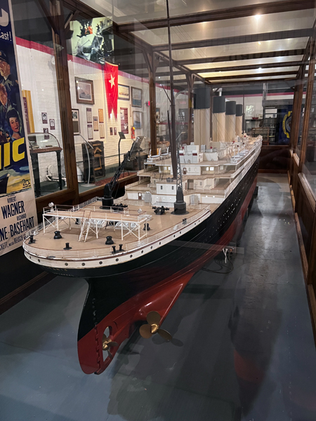 Titanic model