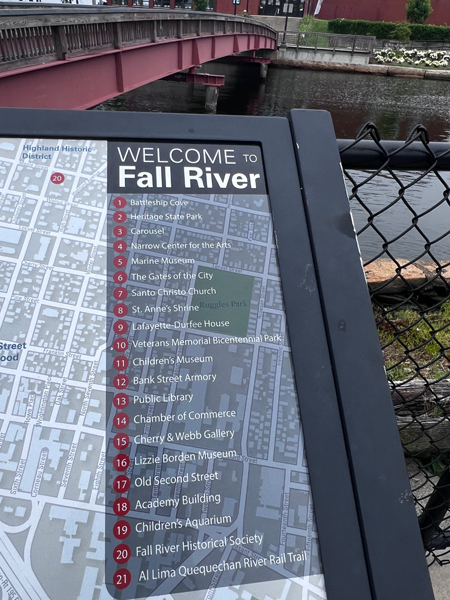 Welcome to Fall River sign