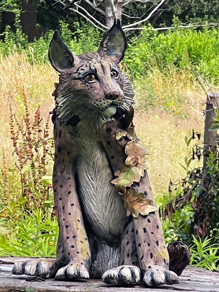 wild dog statue