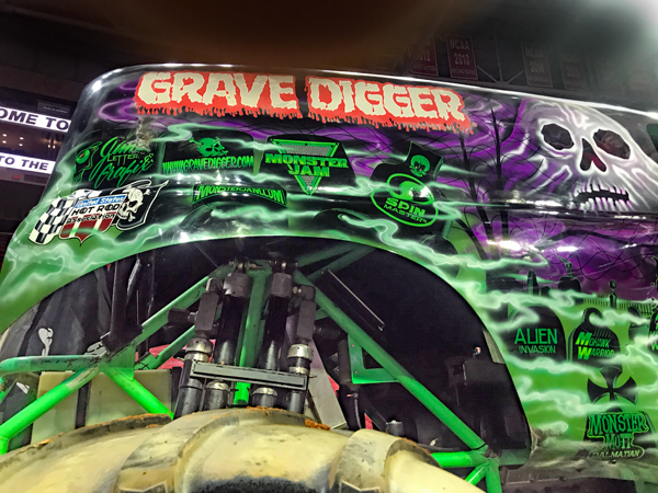 Grave Digger Monster Truck