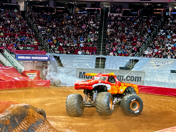 Chelsea Vancleave in El Toro Loco