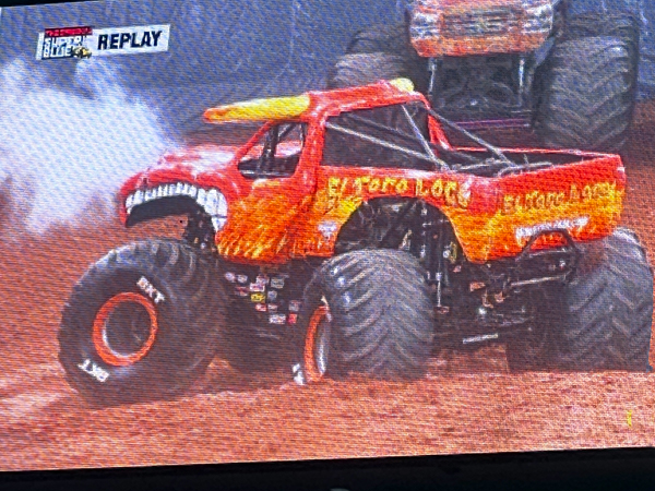 El Toro Loco blows a lot of smoke